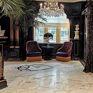 4* מלון Apollofirst Boutique